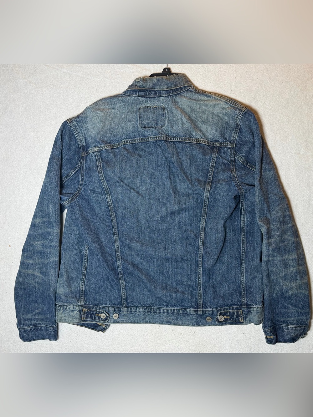 Levi Strauss & Co. Classic Denim Trucker Jacket Medium Wash Men's Size L - Picture 6 of 9